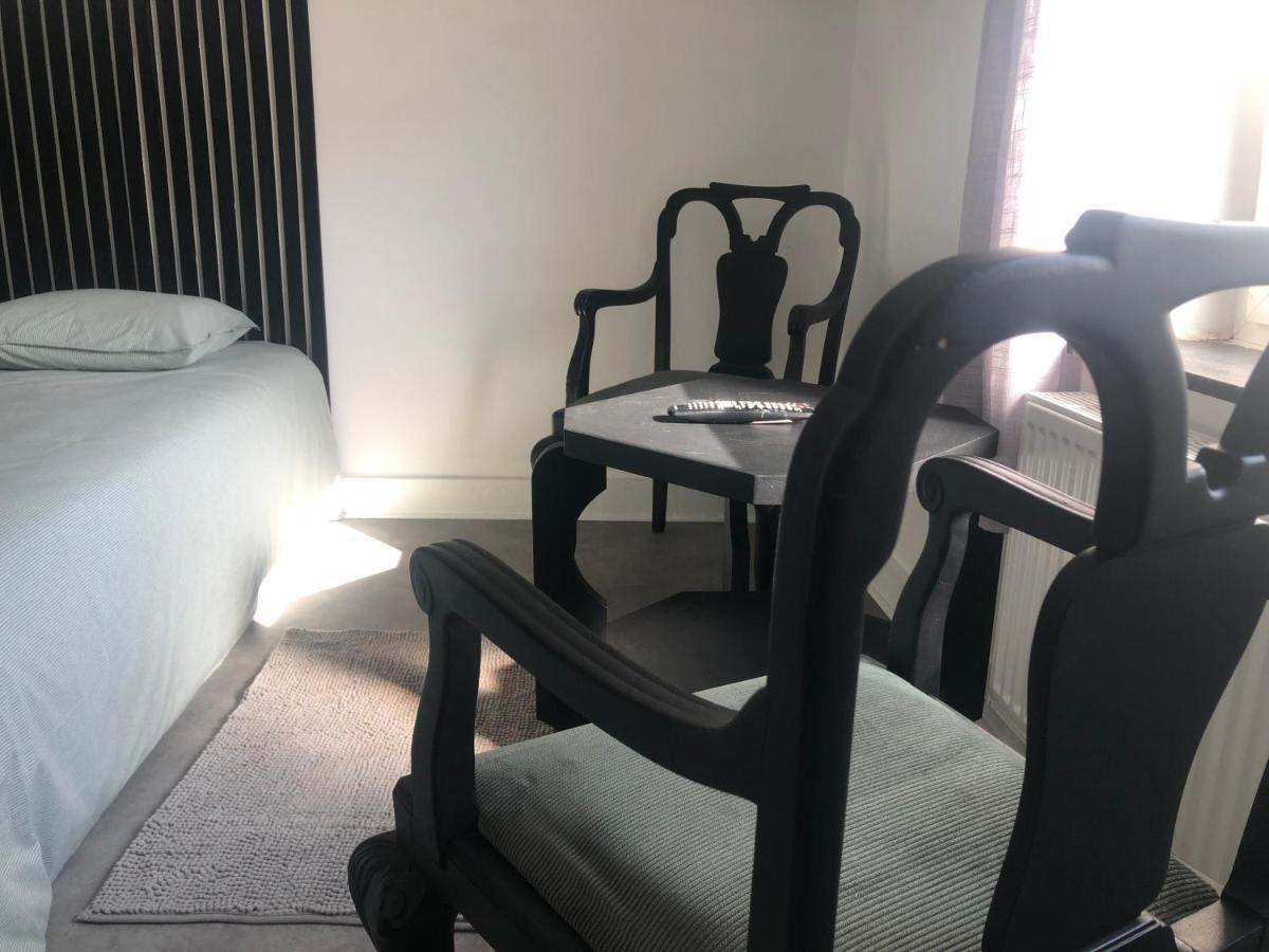 Au Logement Mosan Namur Zewnętrze zdjęcie