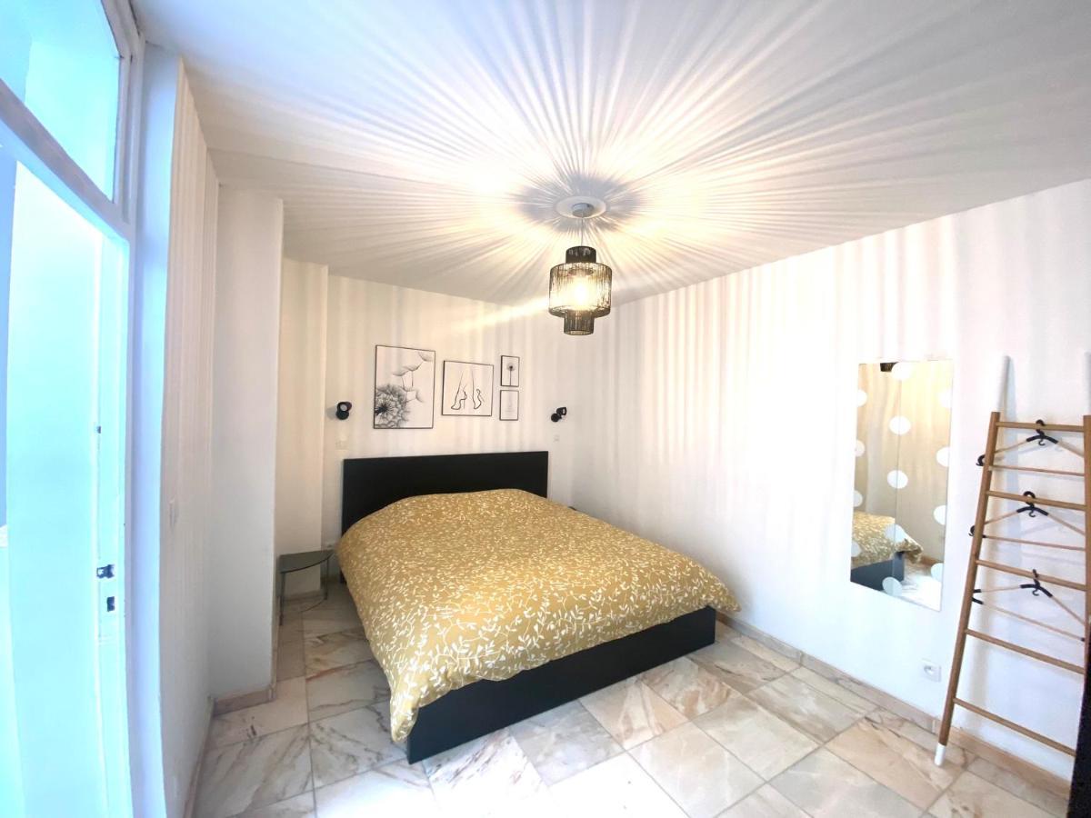 Au Logement Mosan Namur Zewnętrze zdjęcie