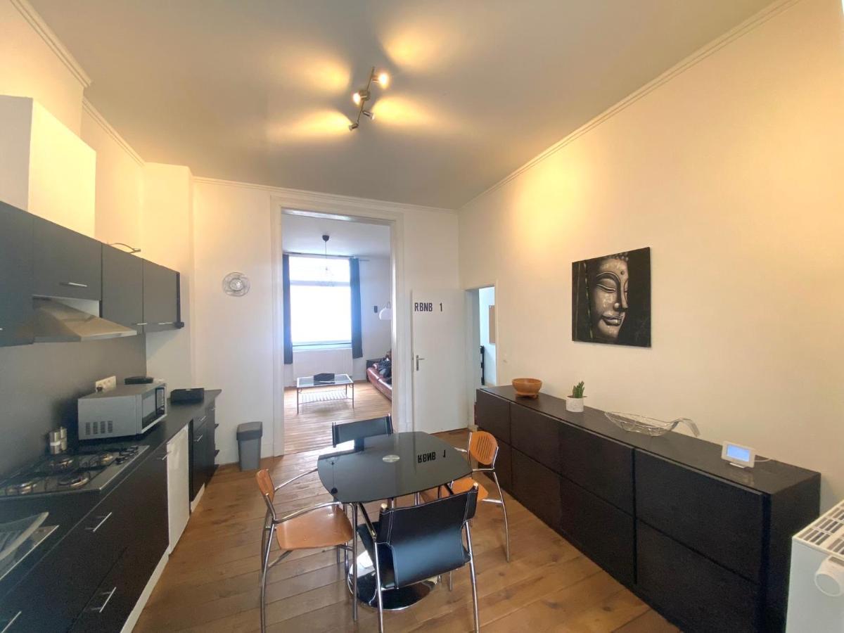 Au Logement Mosan Namur Zewnętrze zdjęcie
