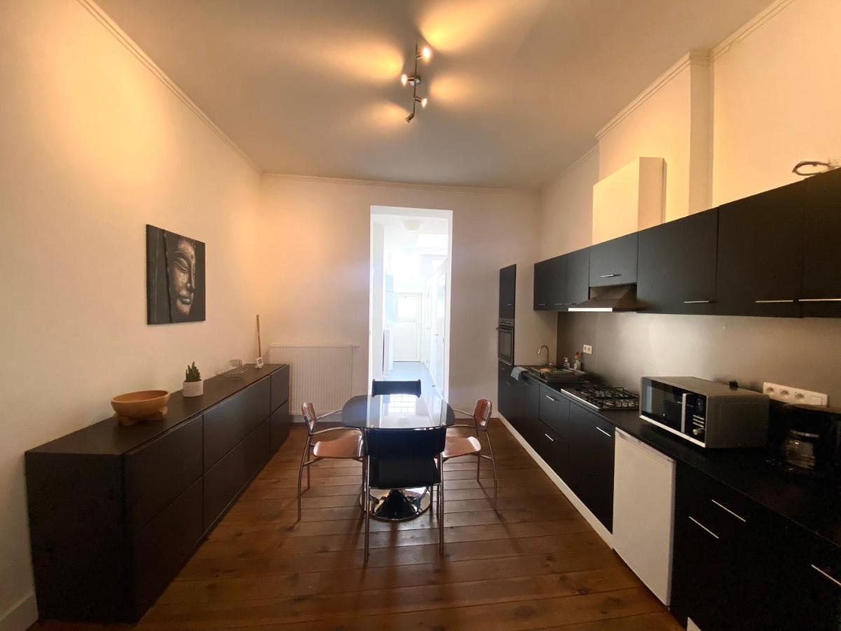 Au Logement Mosan Namur Zewnętrze zdjęcie